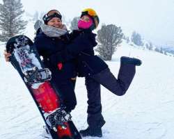 She loves adventure sports like Ice Skateboarding.